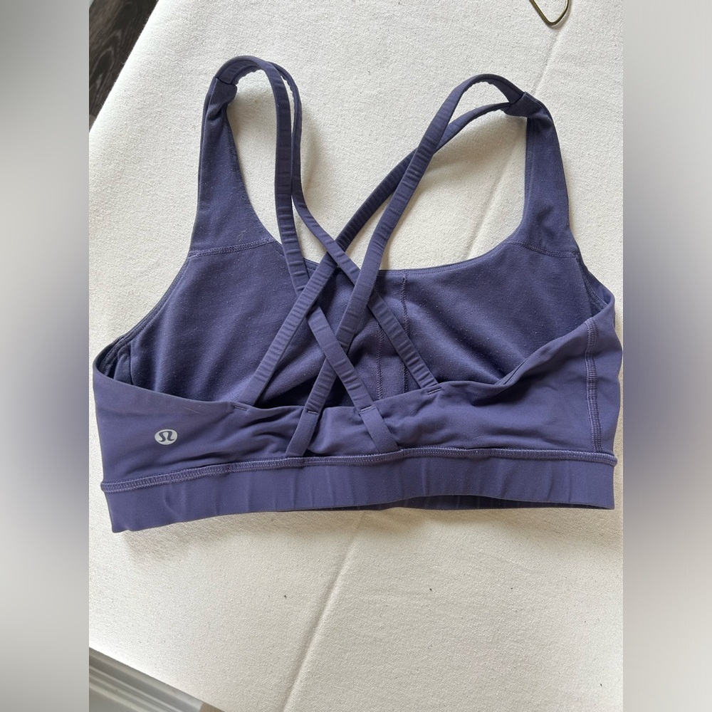 Lululemon Strappy Bra, good condition, size 8